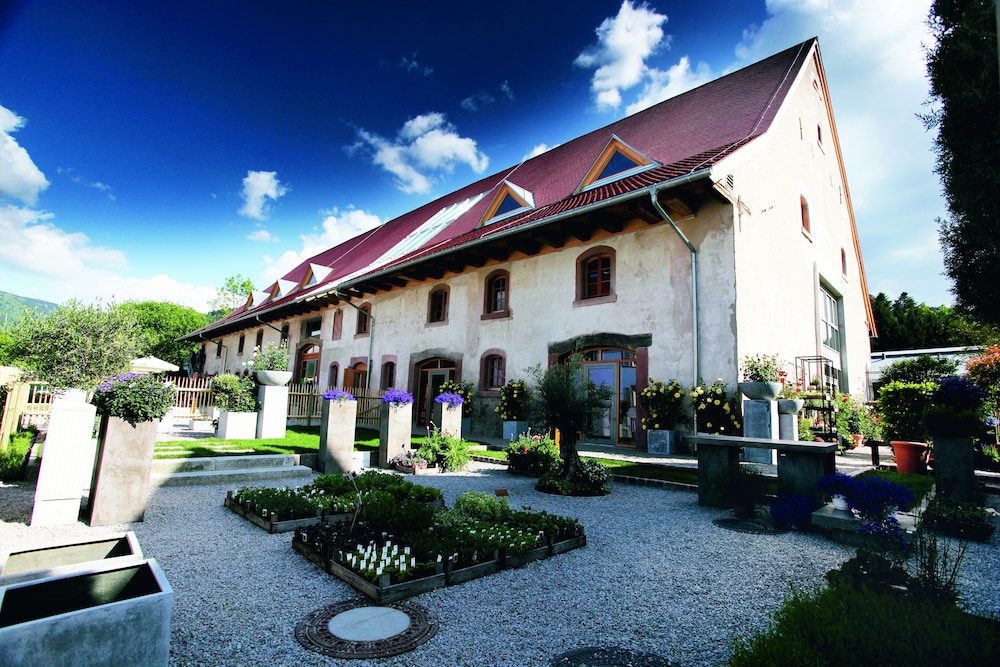 Hotel Gaststätte Rainhof Scheune — Kirchzarten — photo 3