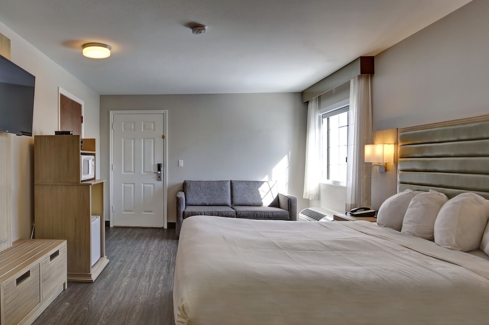 GreenTree Inn Flagstaff - photo 6