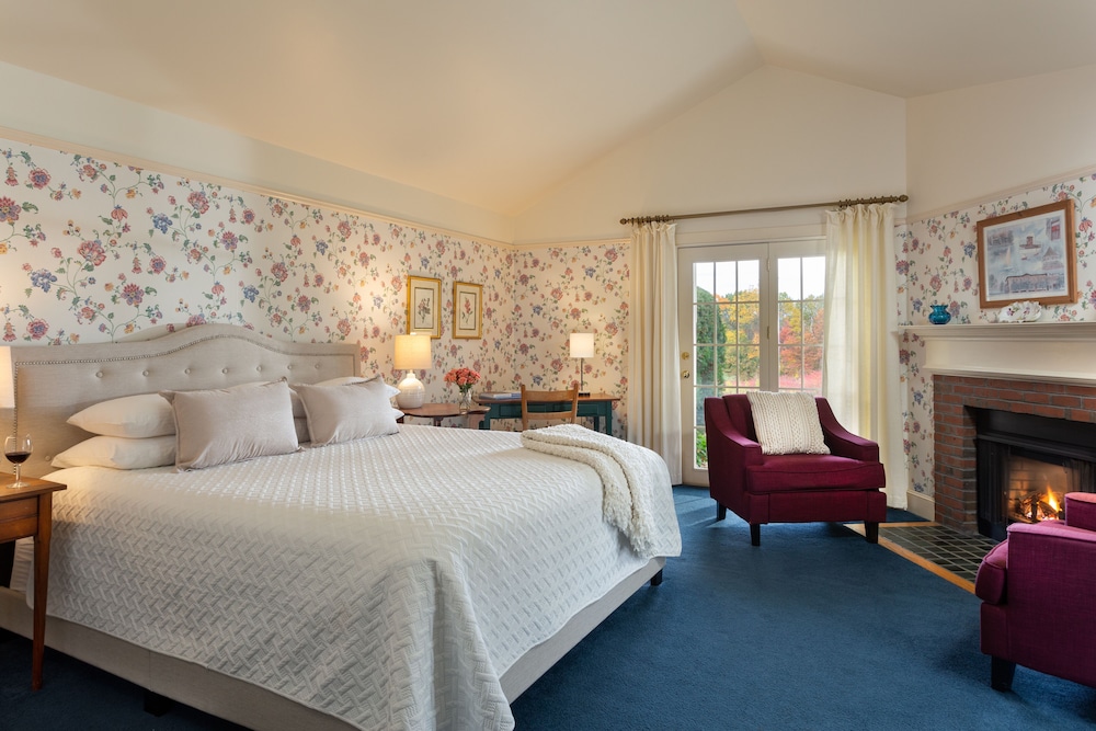 Chesterfield Inn - photo 19