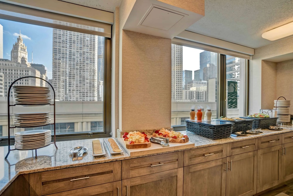 Homewood Suites by Hilton Chicago Downtown - photo 35