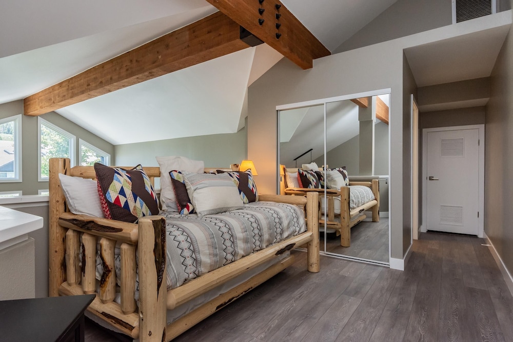 Snowcreek 888 Phase V - photo 6