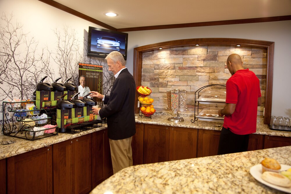 Staybridge Suites Austin South Interstate Hwy 35 by IHG - photo 39