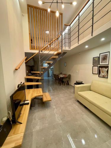 Minimal Two Floor Apartment — 4-Star Luxury Hotel in Thessaloniki, Greece
