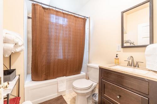Rustic Studio walking distance to Downtown