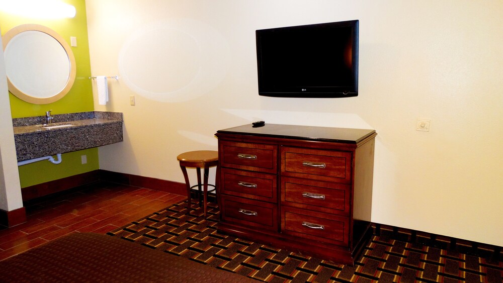 Motel 6 Savannah Ga - photo 12