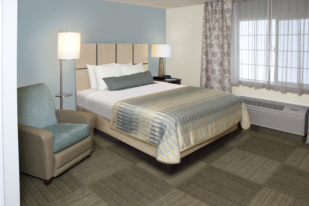 Candlewood Suites Memphis East an IHG Hotel - photo 4