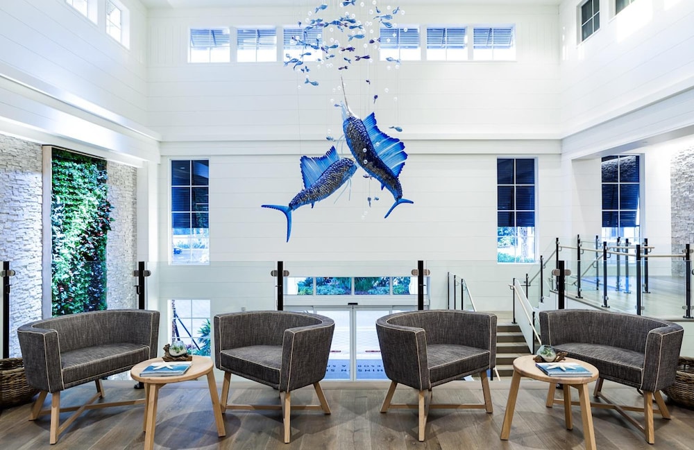Hutchinson Shores Resort & Spa - photo 39