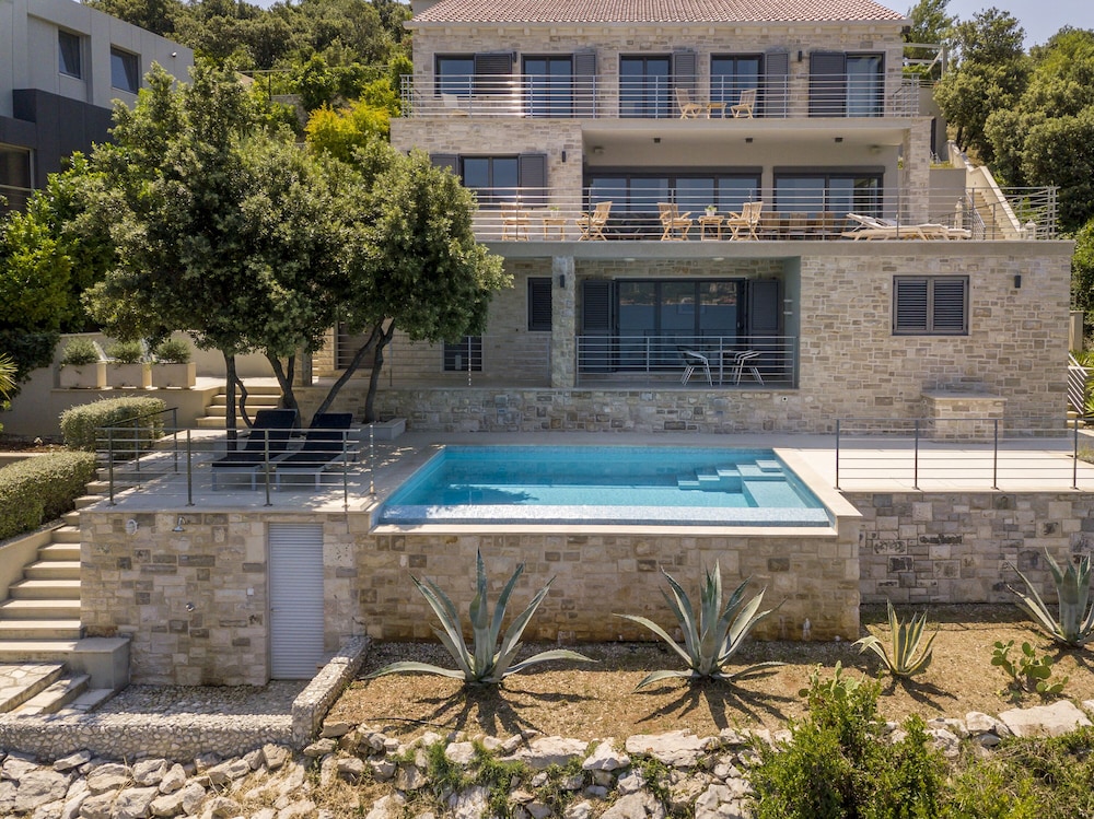Beachfront Villa Poseidon with Heated Pool — 4-Star Luxury Hotel in Korcula, Croatia