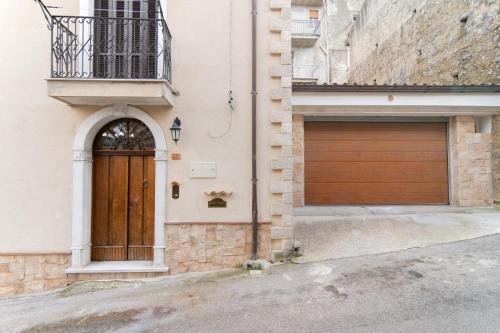 Antica dimora del Carmine — hotel in Camerota