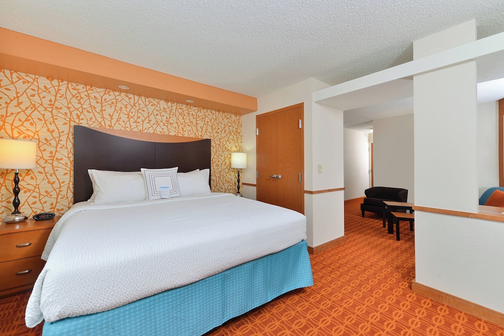 Fairfield Inn & Suites by Marriott Kingsland - photo 11
