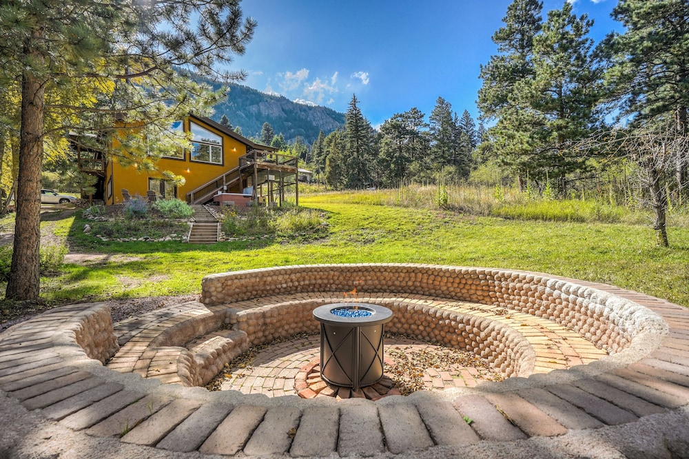 Dreamworks - carbon neutral hotel in Cascade