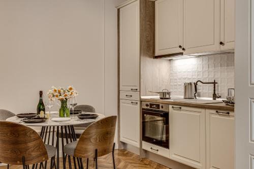 Central family apartment — 4-Star Luxury Hotel in Arad, Romania