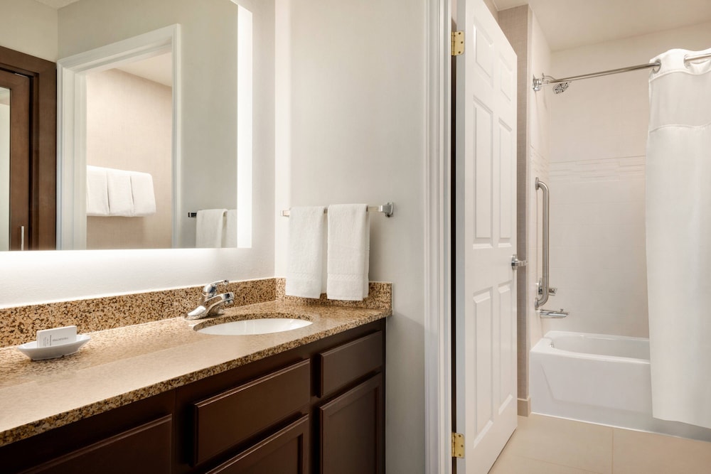 Residence Inn by Marriott West Springfield - photo 18