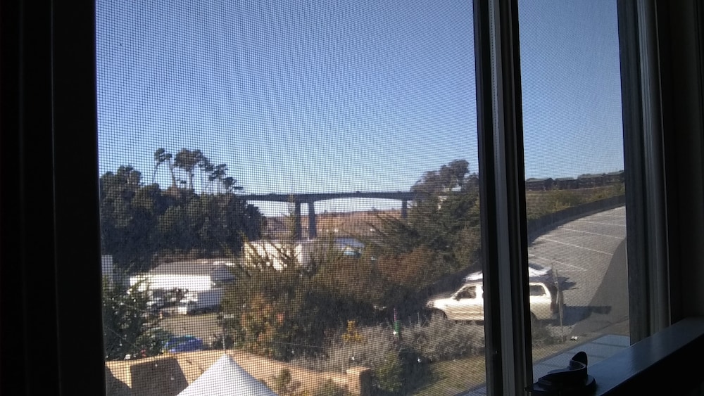 Noyo Harbor Inn Restaurant and Tavern - photo 75