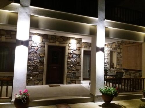Villa Anna — 4-Star Luxury Hotel in None, Greece