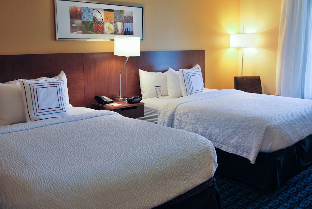 Fairfield Inn Kansas City Downtown Union Hill by Marriott - photo 3