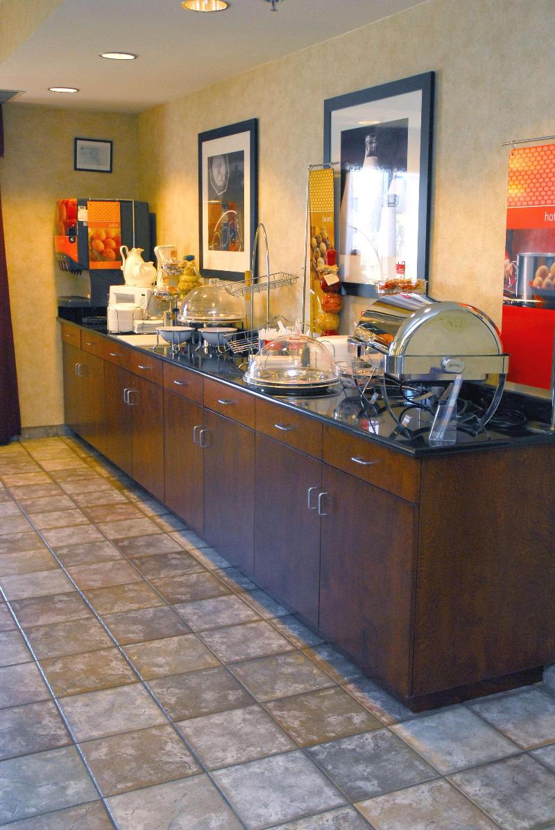 Hampton Inn Columbus Airport - photo 149
