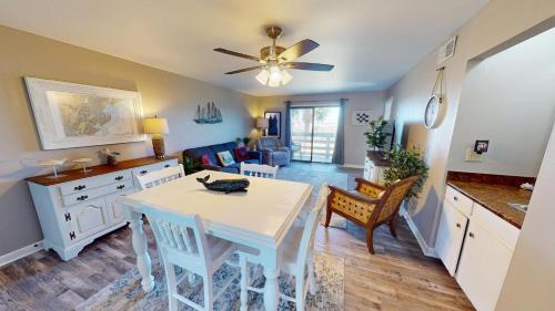 Lighthouse Point 28A by Tybee Beach Vacation Rentals — 4-Star Luxury Hotel in Tybee Island, United States