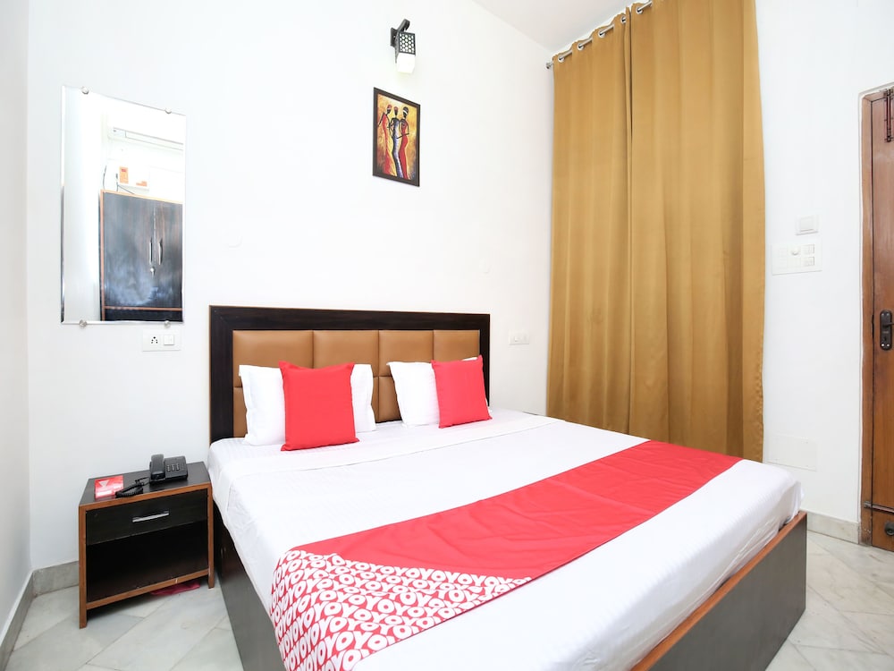 OYO 16960 Atithi Residency