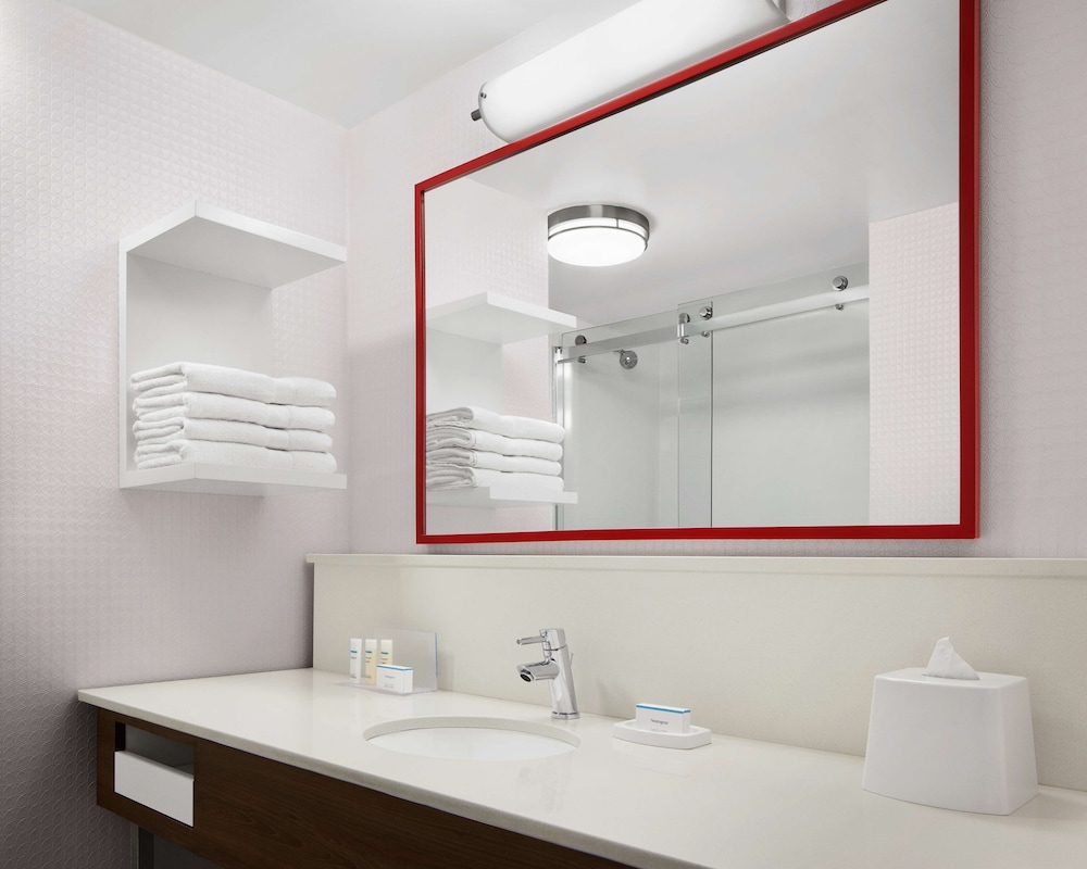 Hampton Inn & Suites Charlotte Steele Creek - photo 19