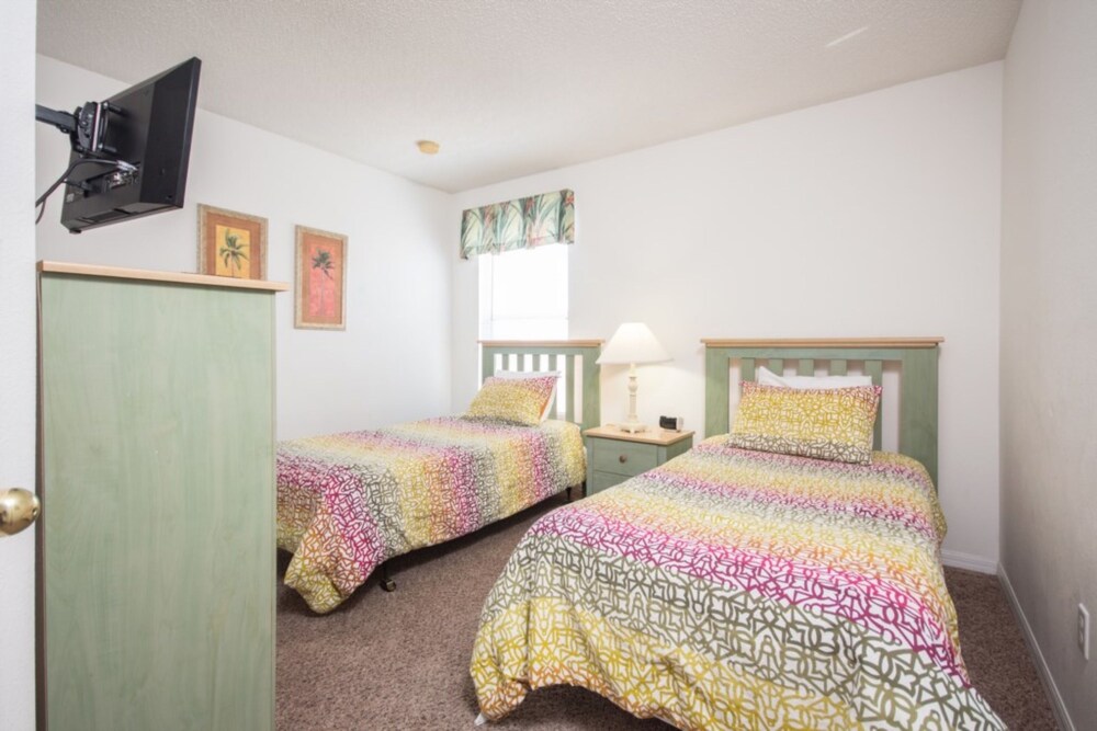 Seasons Resort - photo 34