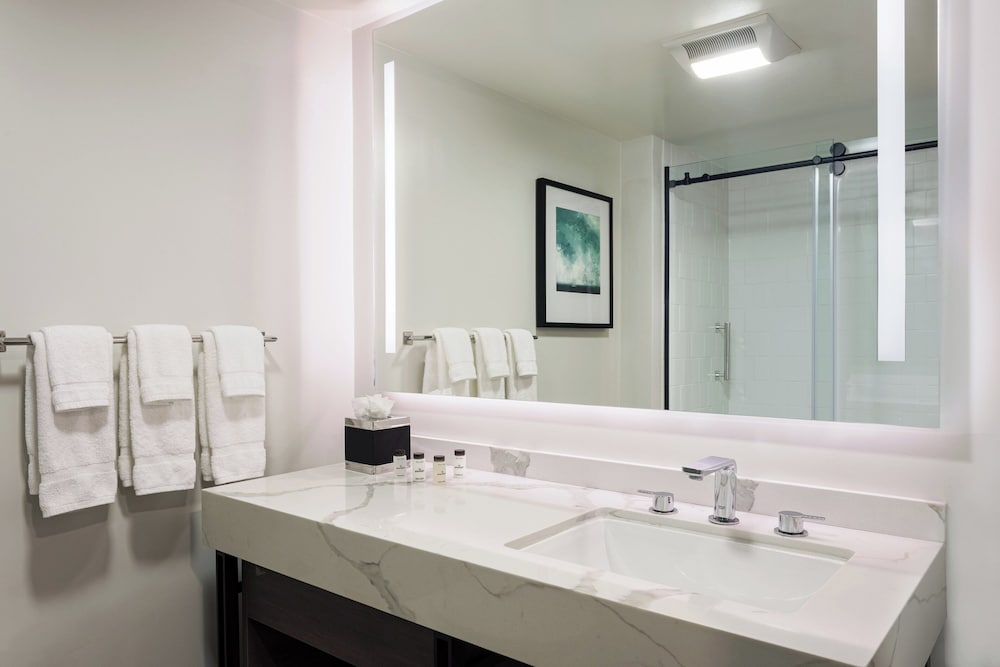 Portland Sheraton at Sable Oaks - photo 19