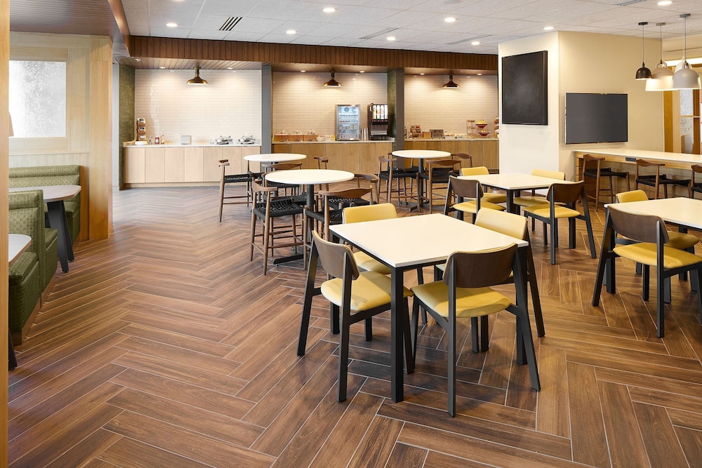 Fairfield by Marriott Inn & Suites Seneca Clemson Univ Area - photo 27