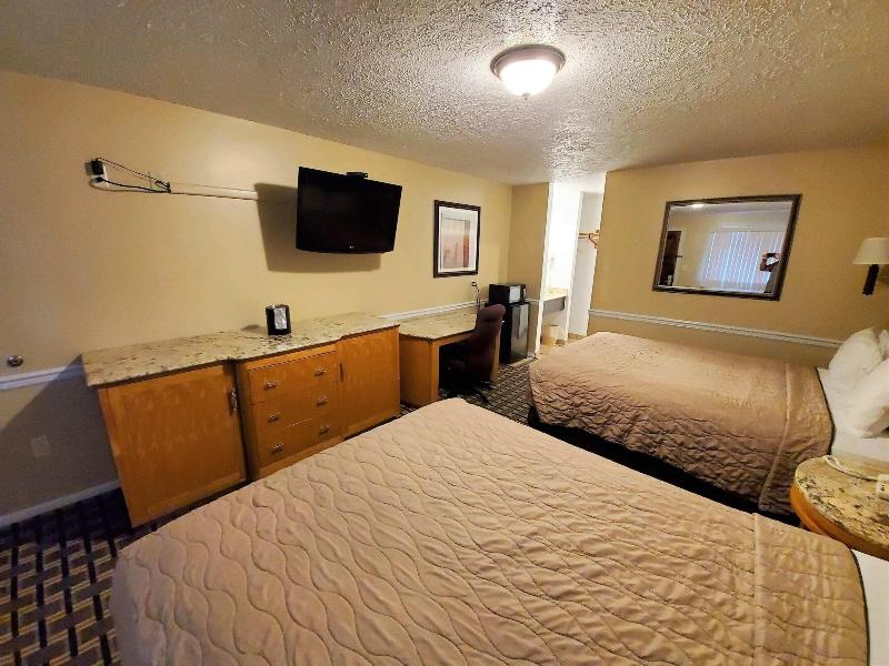 Jefferson Hills Motel - photo 43