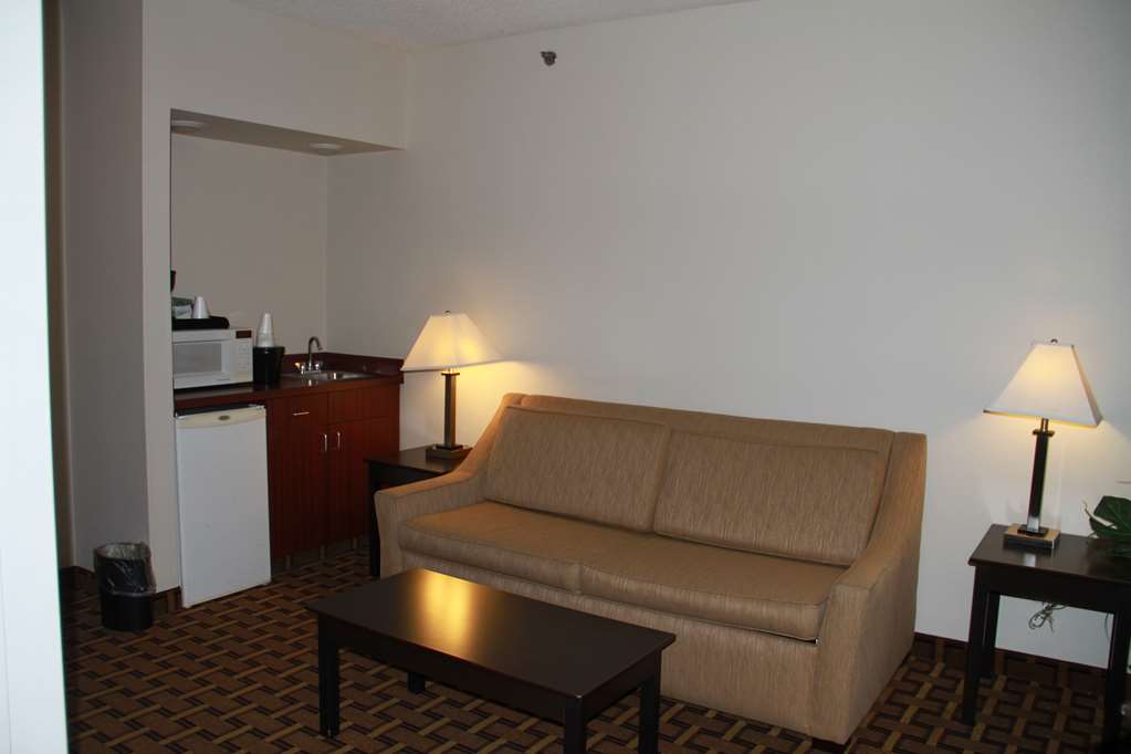 SureStay Plus Hotel by Best Western Coralville Iowa City - photo 28