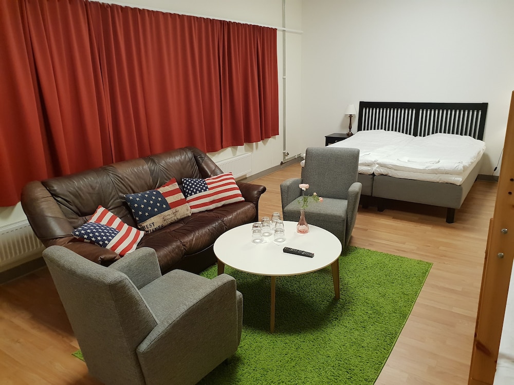 Trestads Restaurang Hotell & Pensionat — hotel in Trollhaettan