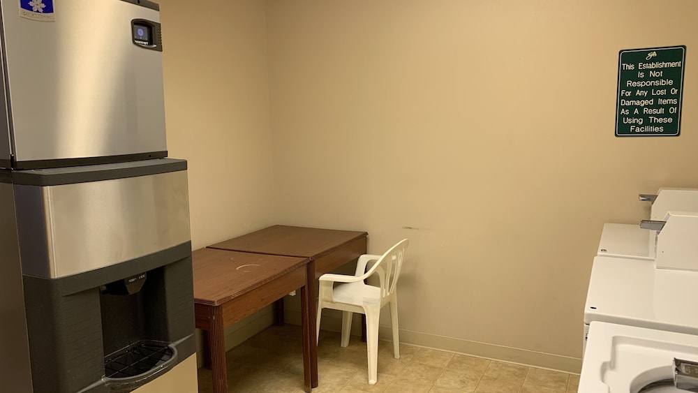 Fairbridge Inn & Suites Miles City - photo 57