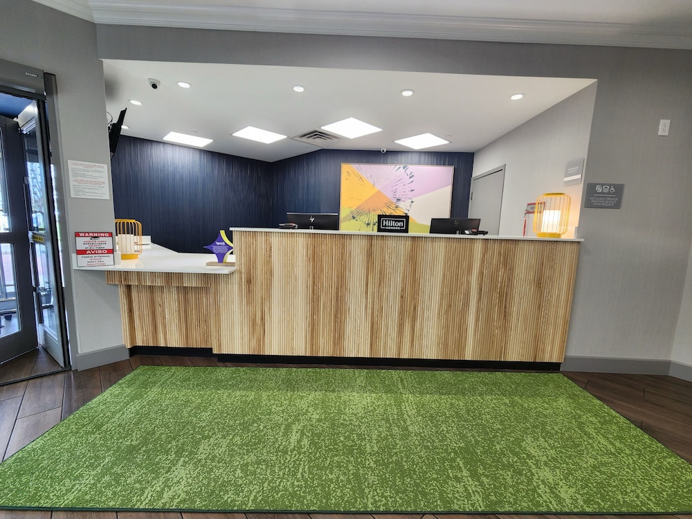 Spark by Hilton Rahway - photo 14