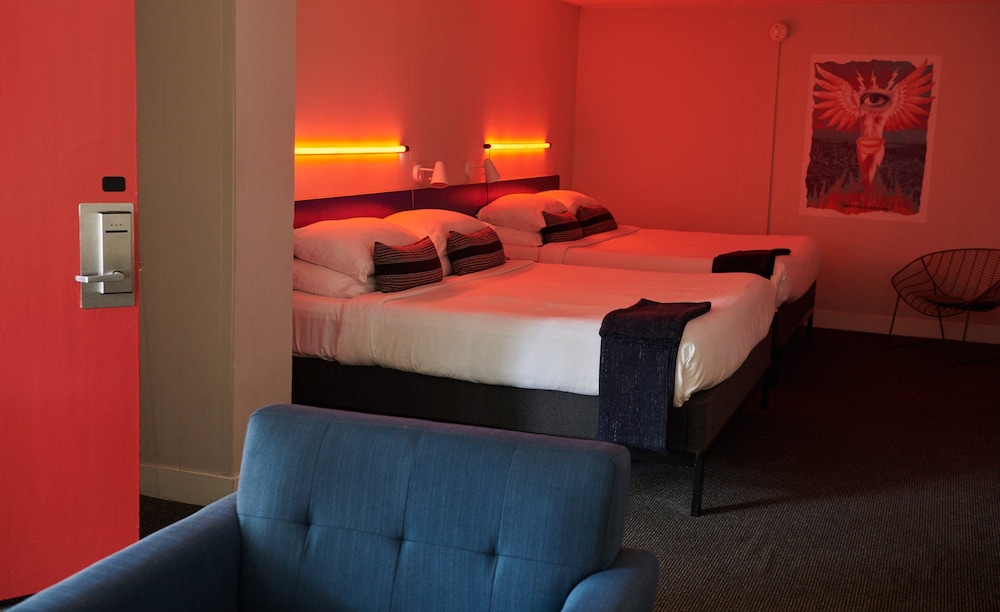 The Phoenix Hotel - photo 42