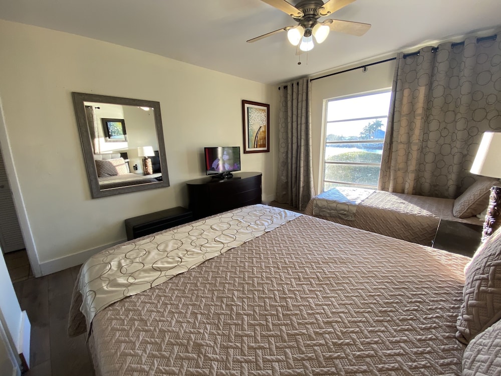 Villa Marco Island - photo 2