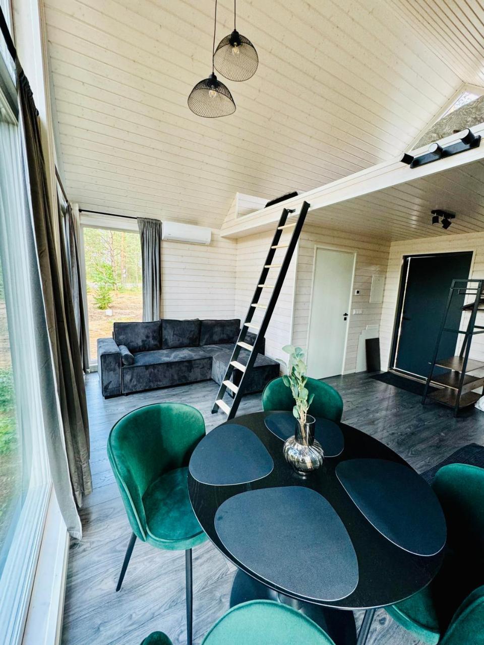 Kurepesa puhkemaja Rannapungerjal in Unknown City, Estonia