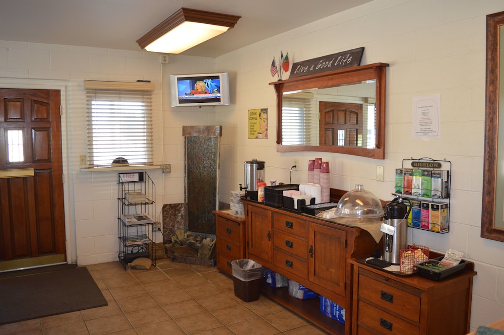 Orland Inn - photo 3