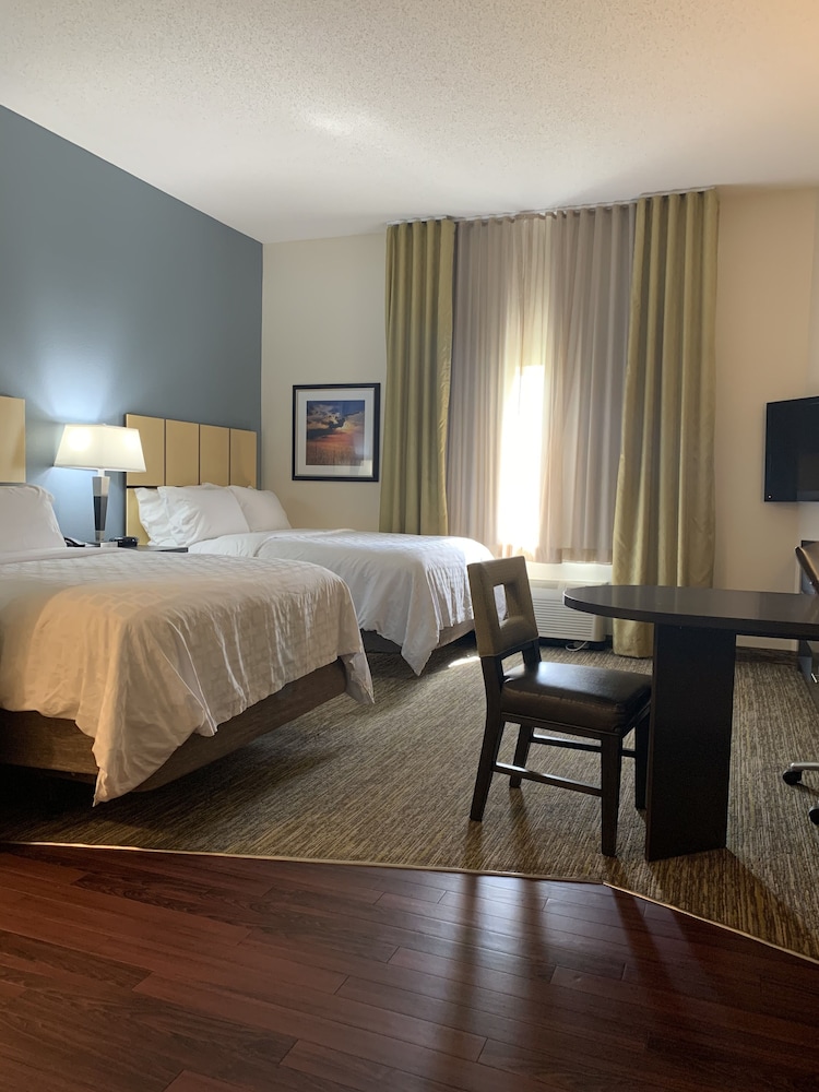 Candlewood Suites Fargo N. Dakota State University by IHG - photo 35