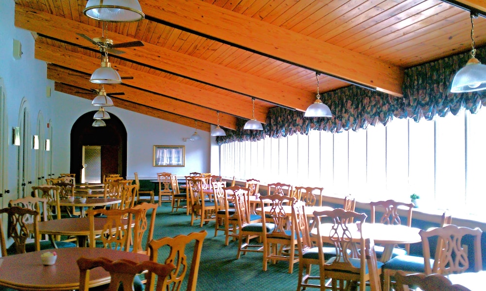 Clarion Inn Southern Pines Pinehurst - photo 24