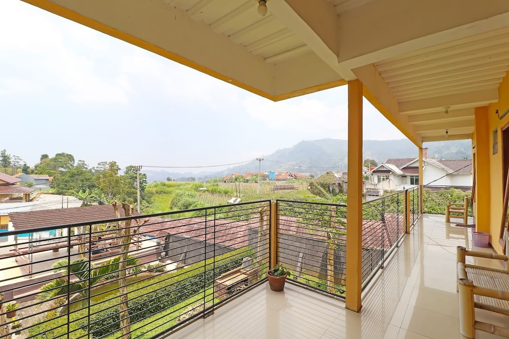 Oyo 91741 Jayagiri Hotel in Lembang, Indonesia