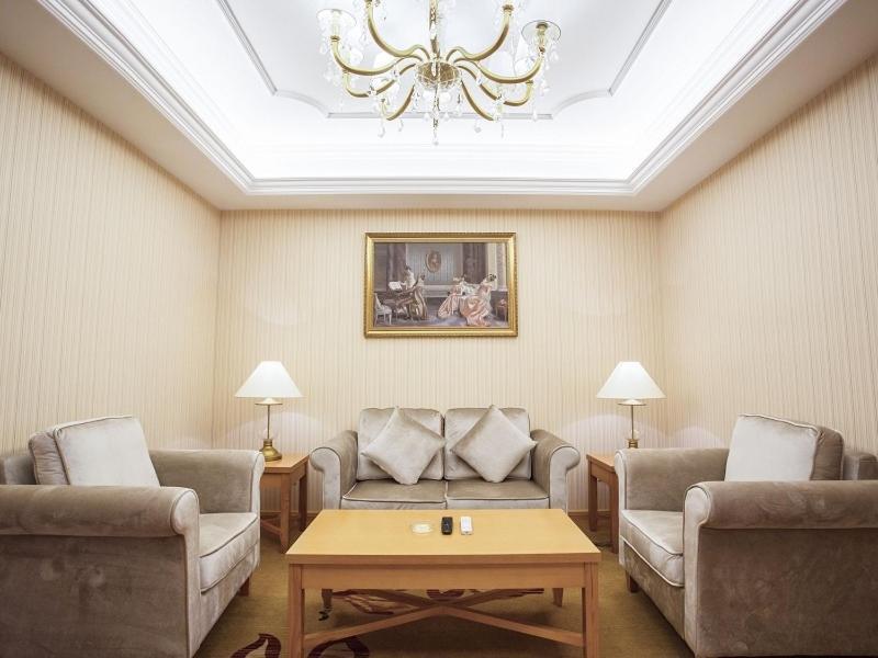 Vienna International Hotel Guizhou Weng'an Qilong Binfen Moer City — 4-Star Luxury Hotel in Guiyang, People's Republic of China
