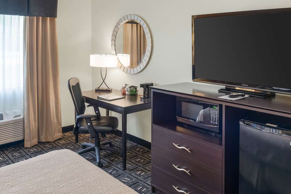 Quality Inn & Suites Mankato East - photo 9