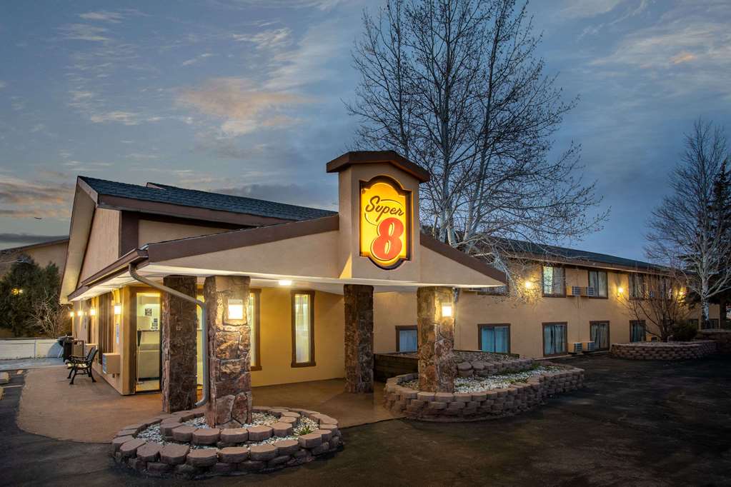 Super 8 by Wyndham Craig - photo 2