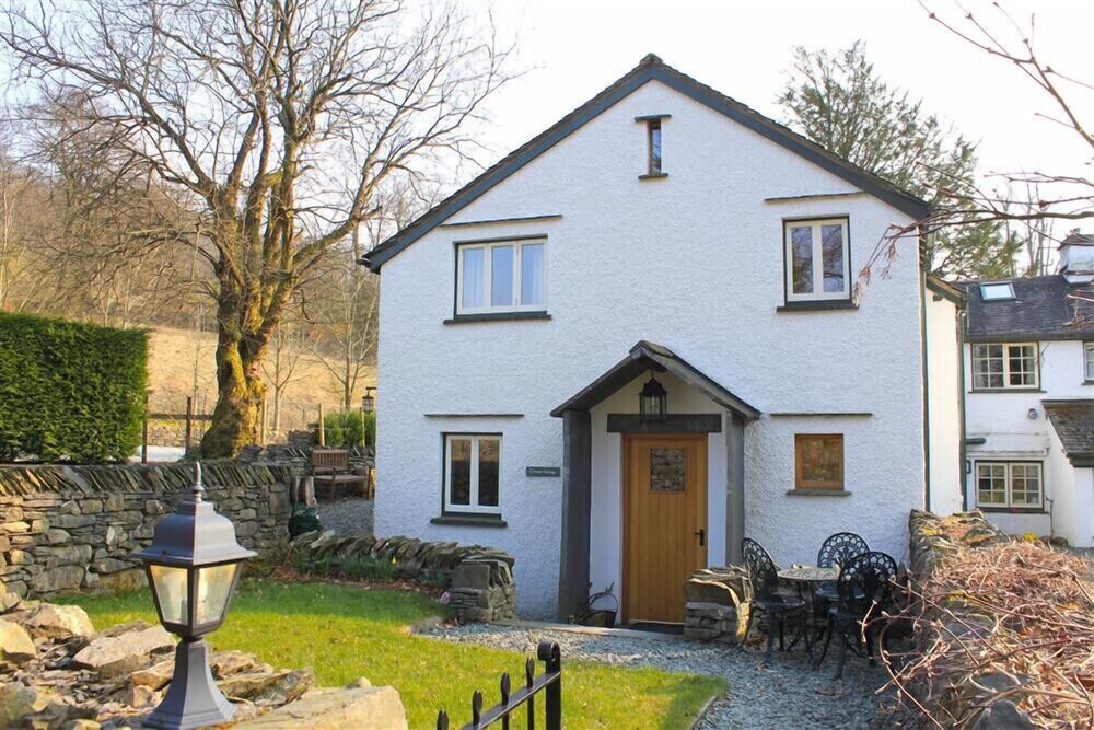 Forest Cottage — 4-Star Luxury Hotel in None, United Kingdom