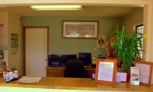 Somerville Inn & Suites - photo 2