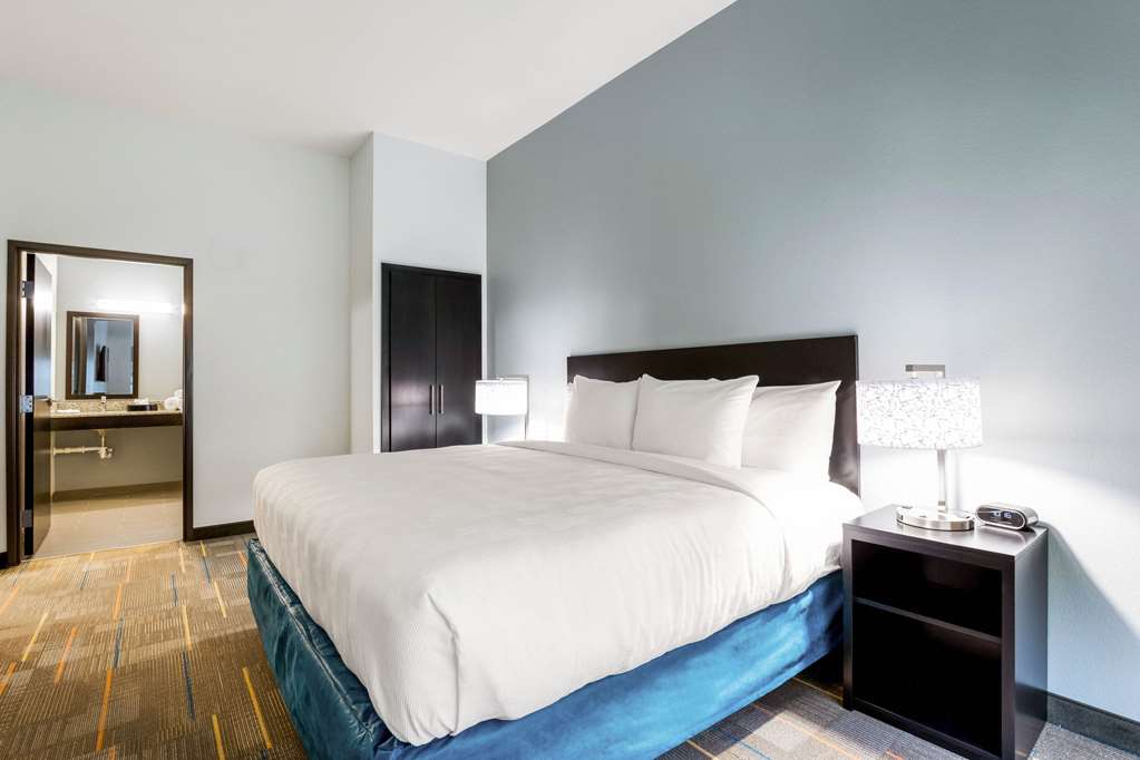 MainStay Suites Winfield Teays Valley - photo 11