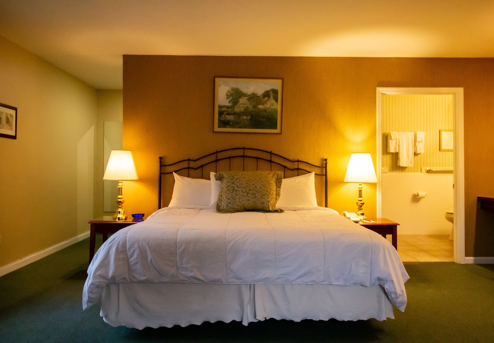 Delamater Inn - photo 26