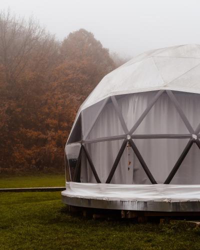 Glamping Resort — Unknown City — photo 2