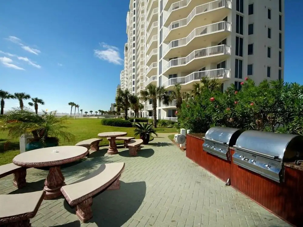 Silver Beach Towers - photo 13