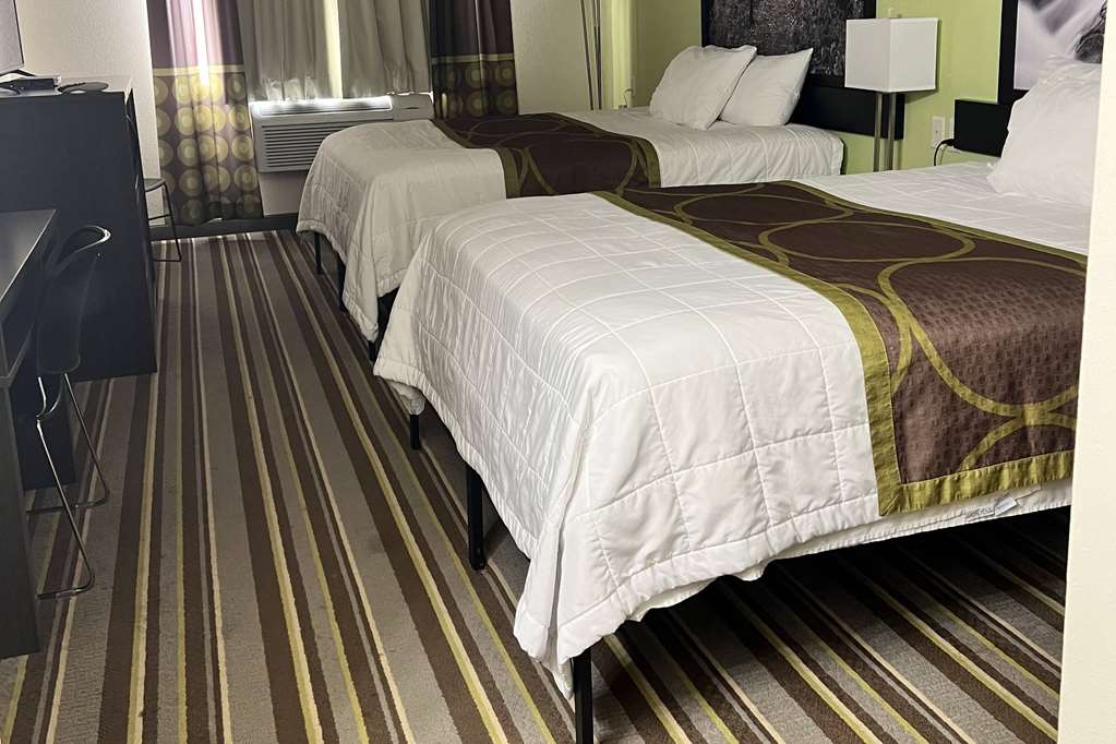 Super 8 by Wyndham Nebraska City - photo 10