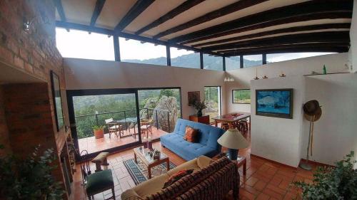 Farallones de Sutatausa El Rincón - carbon neutral hotel in Sutatausa